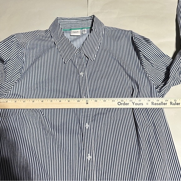 Rafaella Weekend Button Down Shirt XL Blue White Stripe Stretch Cotton Top - Picture 6 of 7